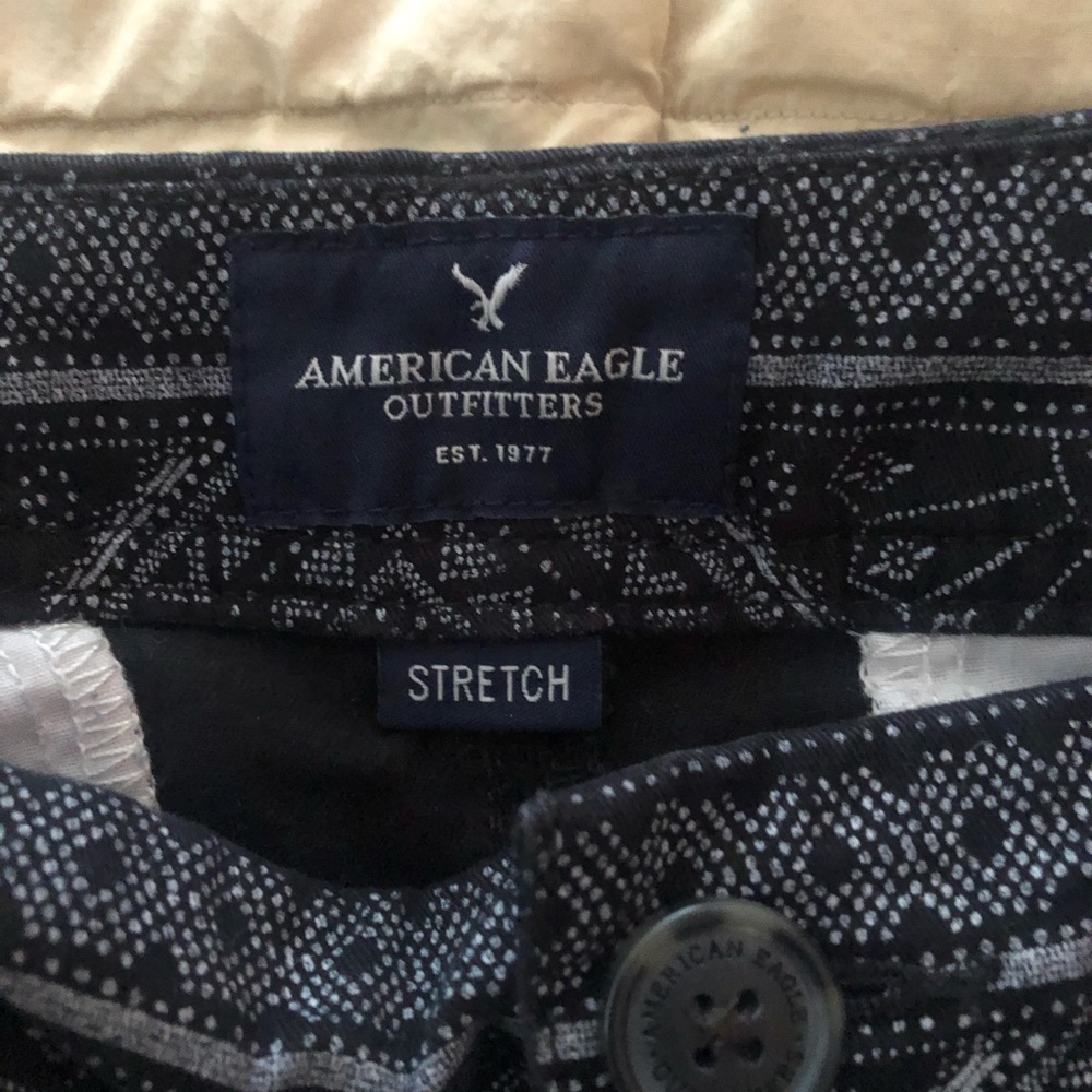 American Eagle Patterned Shorts - image 3
